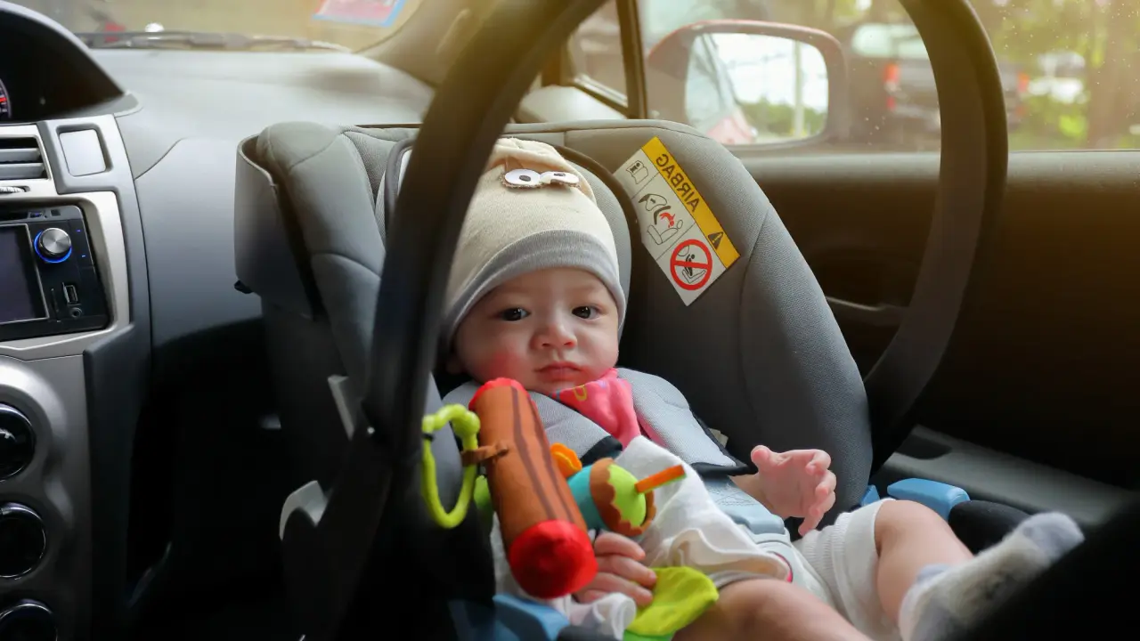 kindersitz-beifahrer-rueckwaerts-1905-qp