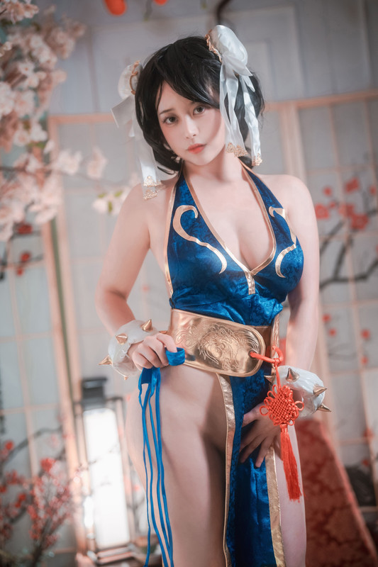 Zzi-Zzi-Djawa-Photo-Chun-Li-8442796
