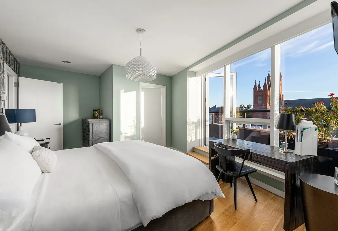 291 Union Street #6E property photo 3