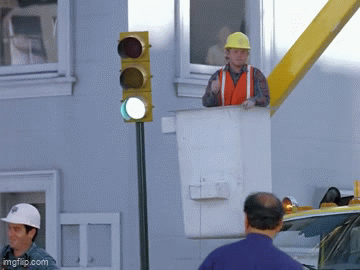 Nash-Bridges-Thumbs-Up-S03E07.gif