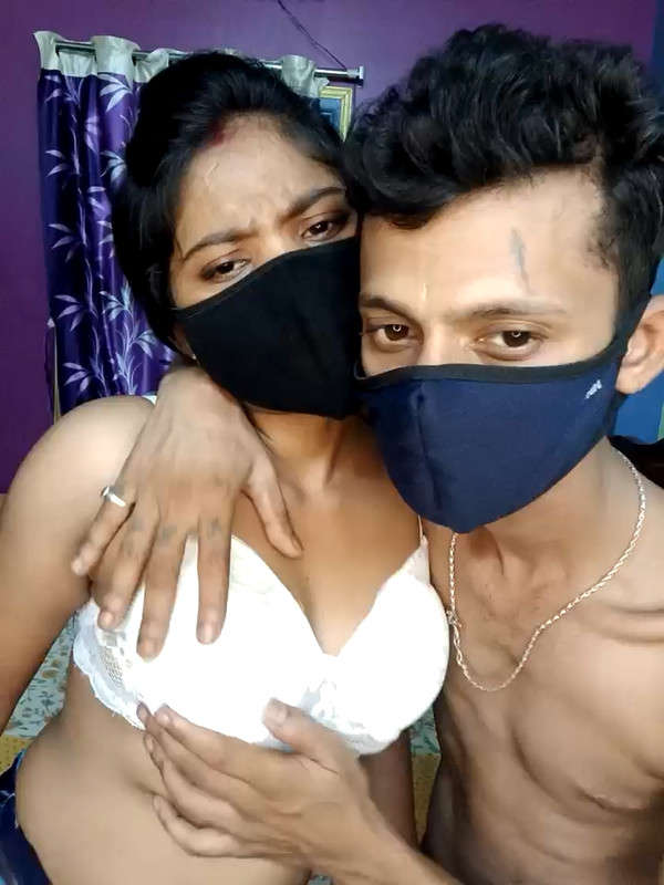 Pinki_vabi Webcam Show.mp4_snapshot_08.58.023