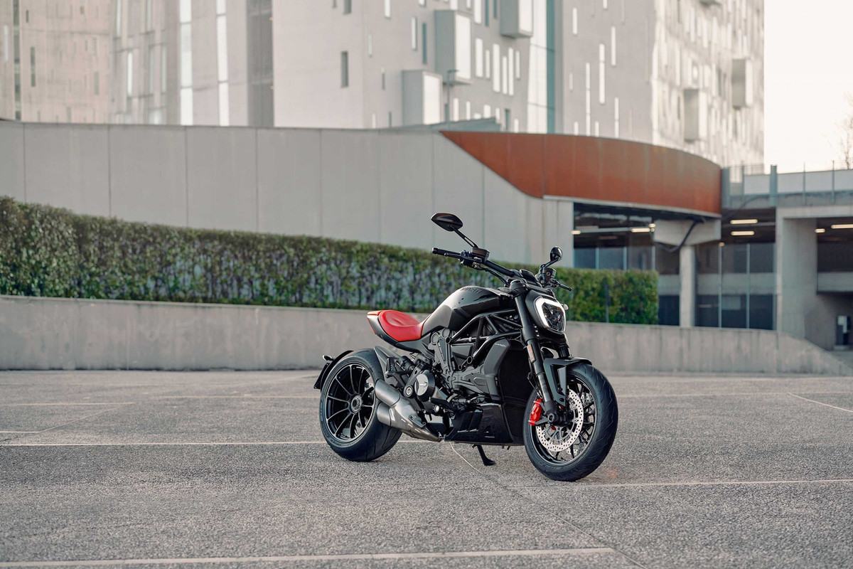 Лимитированный мотоцикл Ducati XDiavel Nero 2022