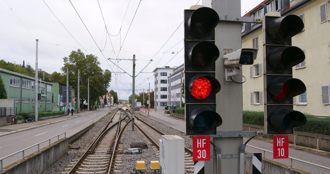 [Bild: 051024-102728-1b.jpg]