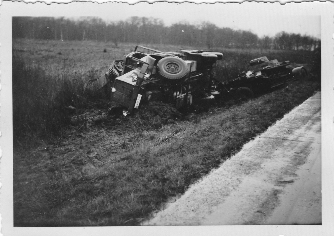 Panzer Abt 65 Panzer 1 auf Sonder Anhänger umges