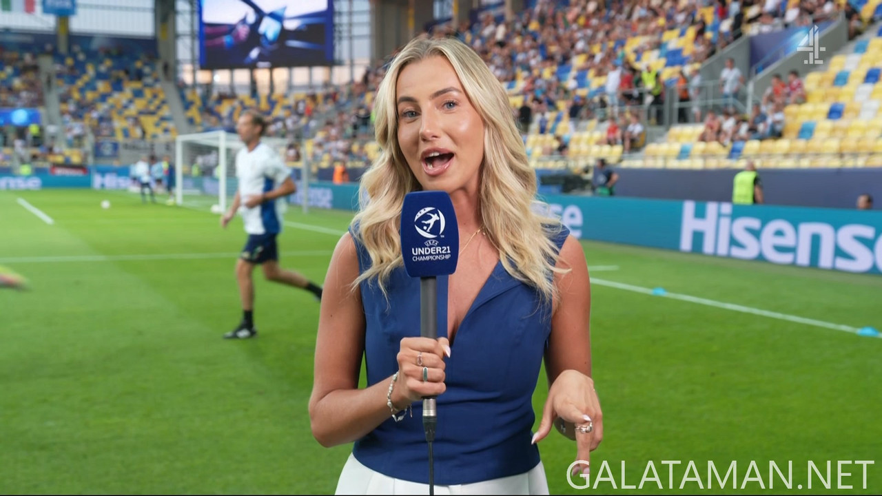 [Image: 06-22-20-30-00-Channel-4-HD-Live-UEFA-U2...01-846.jpg]