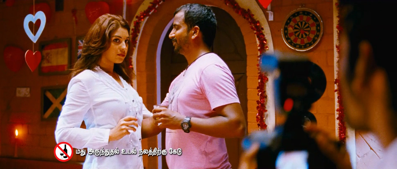 Mayakkam Enna (2011) Tamil - UnTouched True HD 1080p AVC x264 - 6.8GB.00_00_47_11.Still027