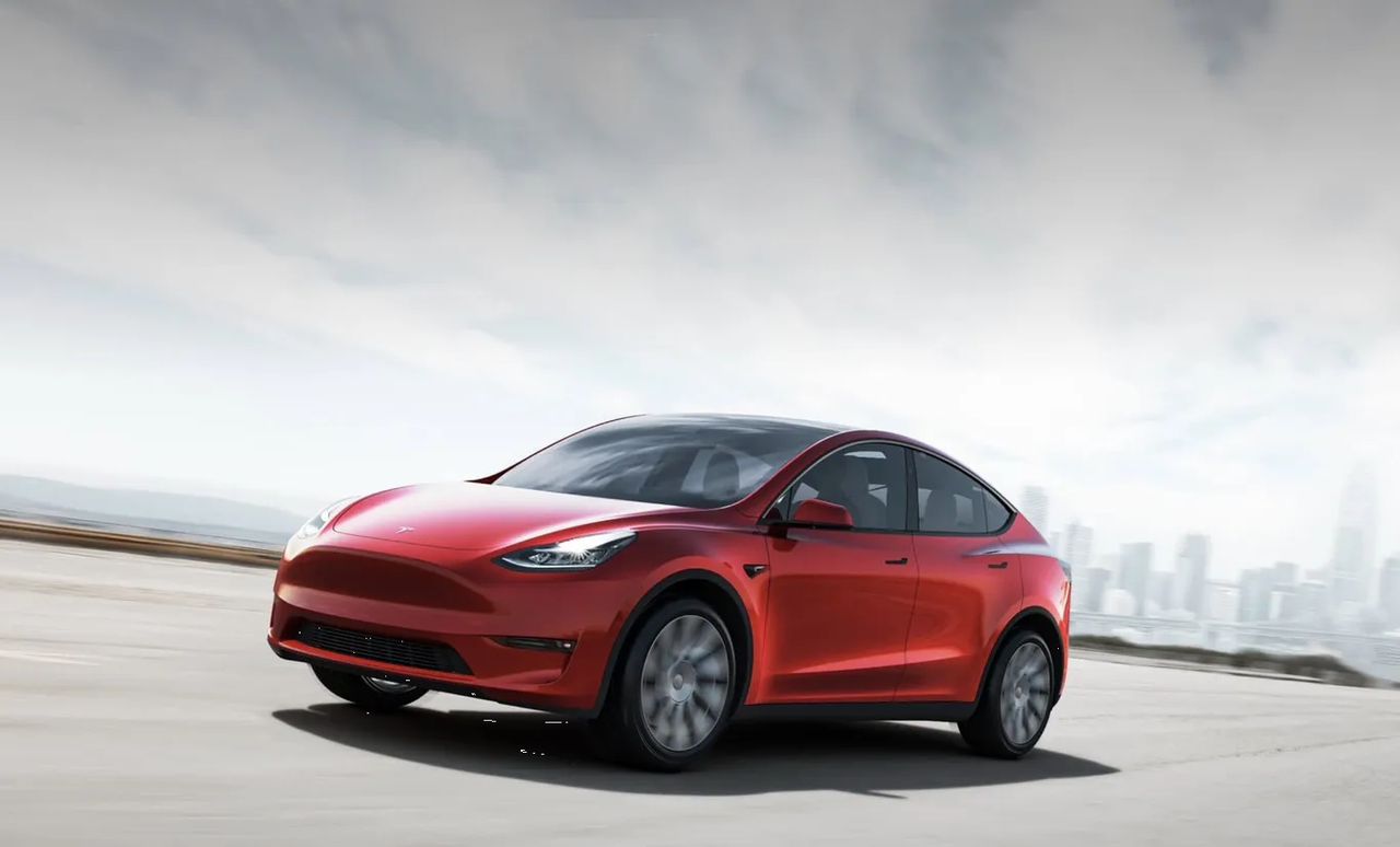 Tesla Model Y sigue dominando en California