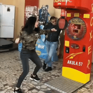 https://i.postimg.cc/mg8KYWyk/2.gif