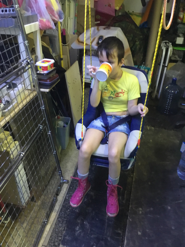 C33BCC6E-295A-49BA-A6E1-4CC47732CC90