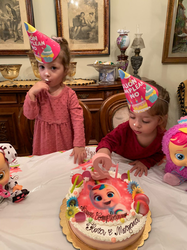 DD117B76-01DA-4FD2-A21E-C1652239E1A4