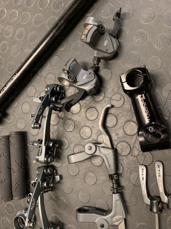 FE95828C-310C-45B3-8159-A968D0B9693F