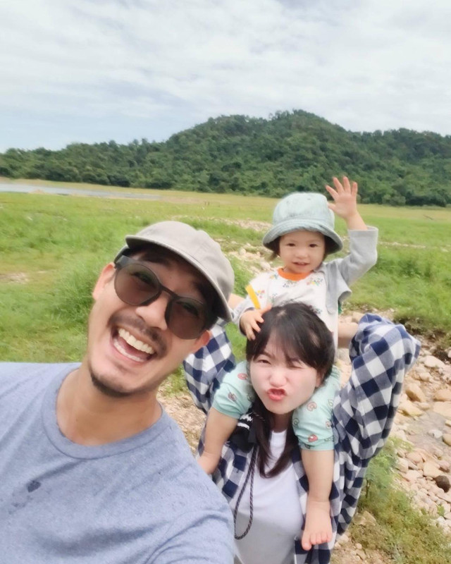 vikkiiexplorer-1720173933-3405388228495896043-54255420614