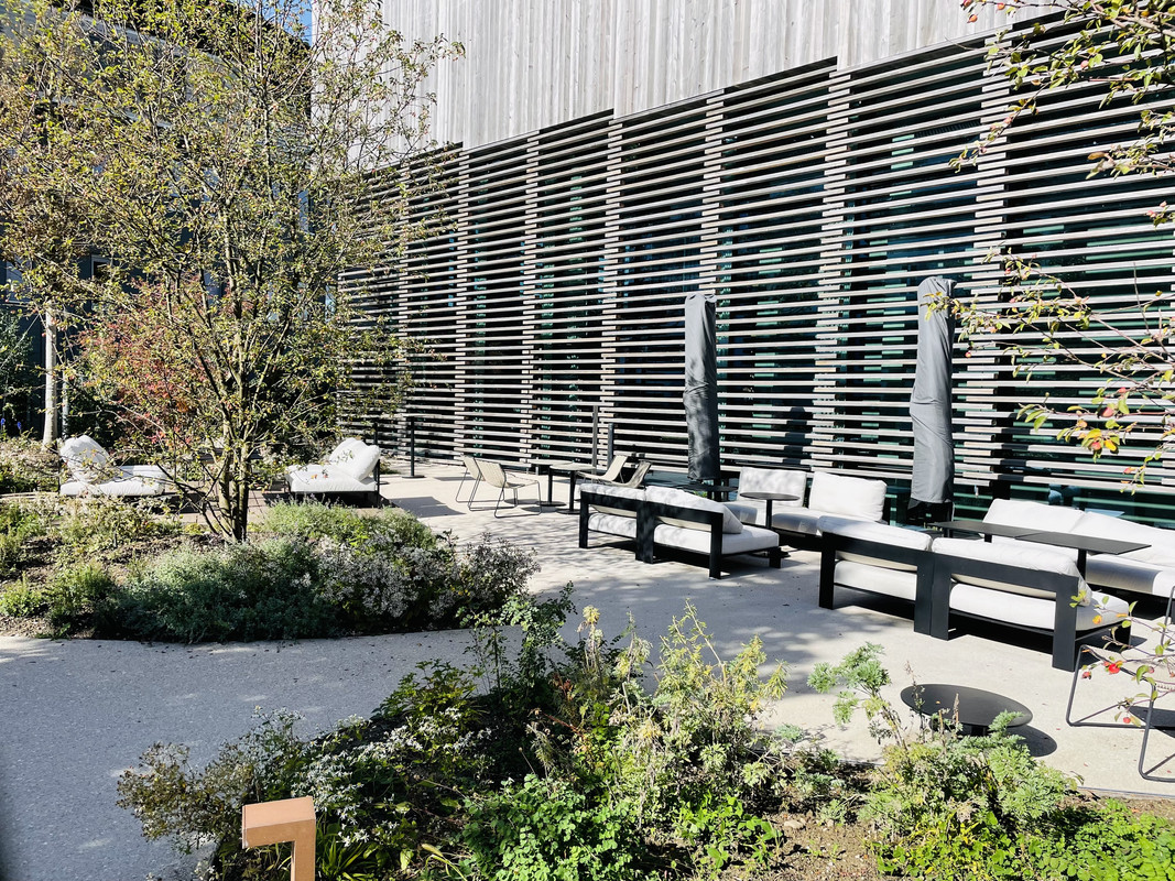 04957904-F0AF-47FC-A386-9AC38BBFA2F9