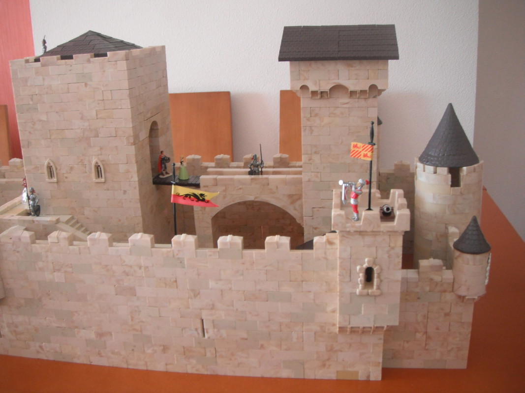 Castillo del Valle de Lunavao - Vista frontal - 