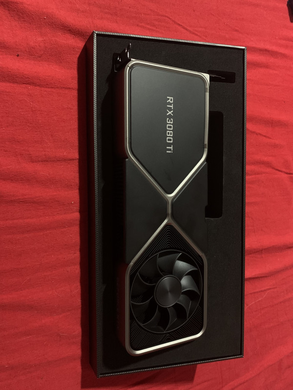 9BD4DA0F-8599-4637-8FA5-407652BE77FB