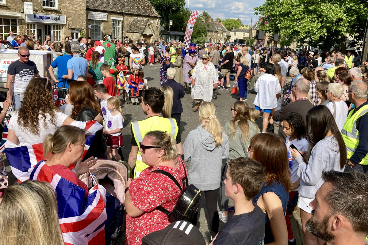 DEE9A956-6BAE-4D8E-9EB4-17FB04A163CA