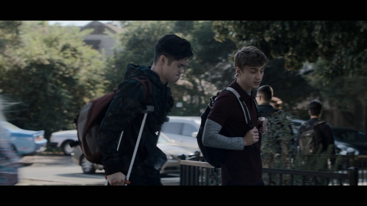 13.Reasons.Why.3x01.Yeah.Im.the.New.Girl.ITA.ENG.1080p.NF.WEB-DL