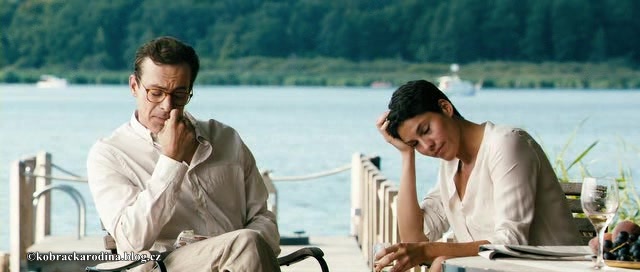 Kohout na víně 2 (Kokowääh 2) 2013_CZ dabing 2211