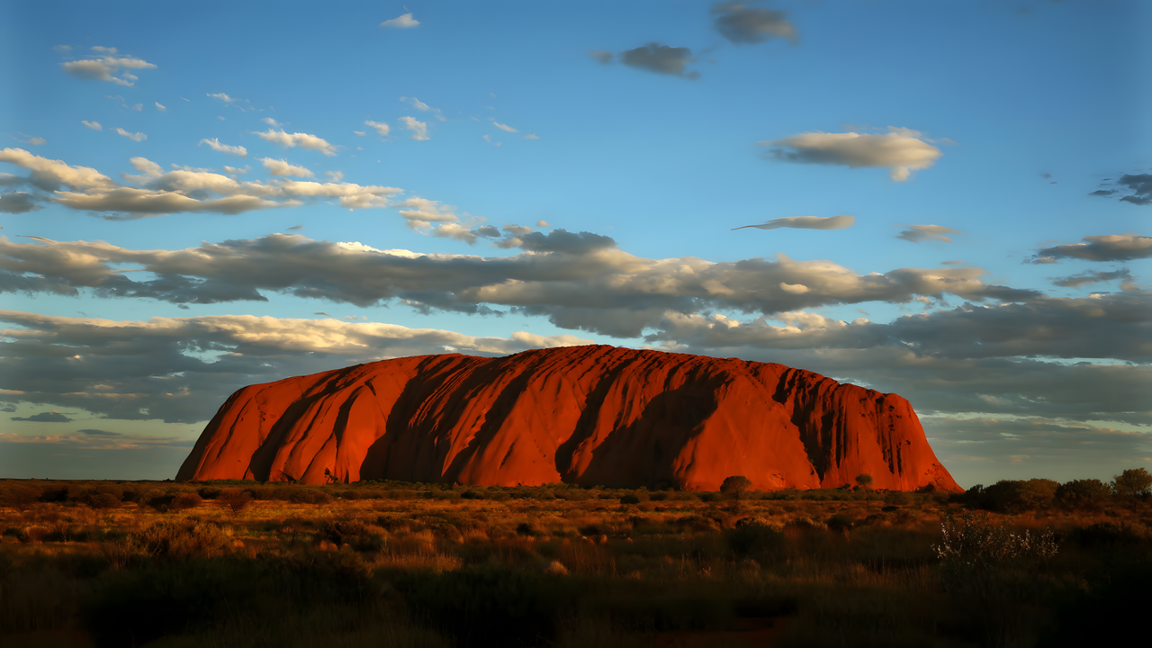 Uluru_AyersRock_Australia__3840x2160