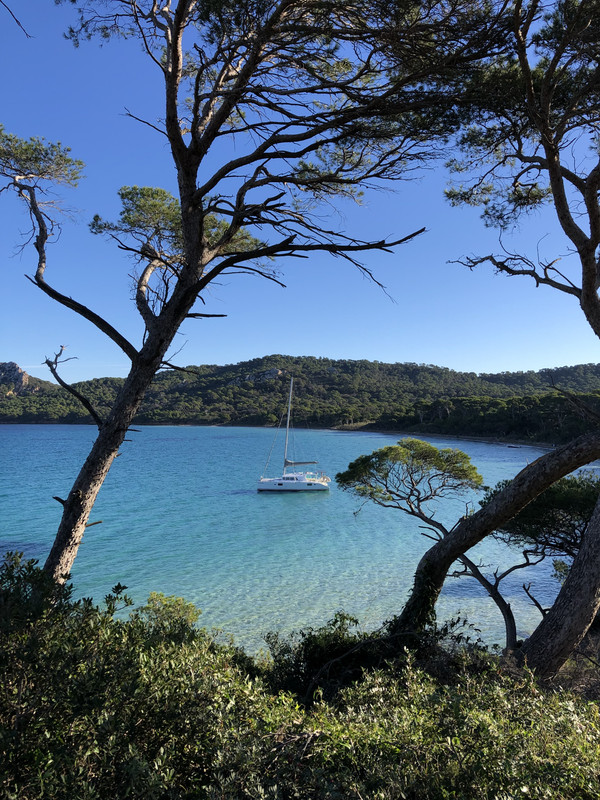 E46D4EF9-F215-4156-884E-BB2BBA949872