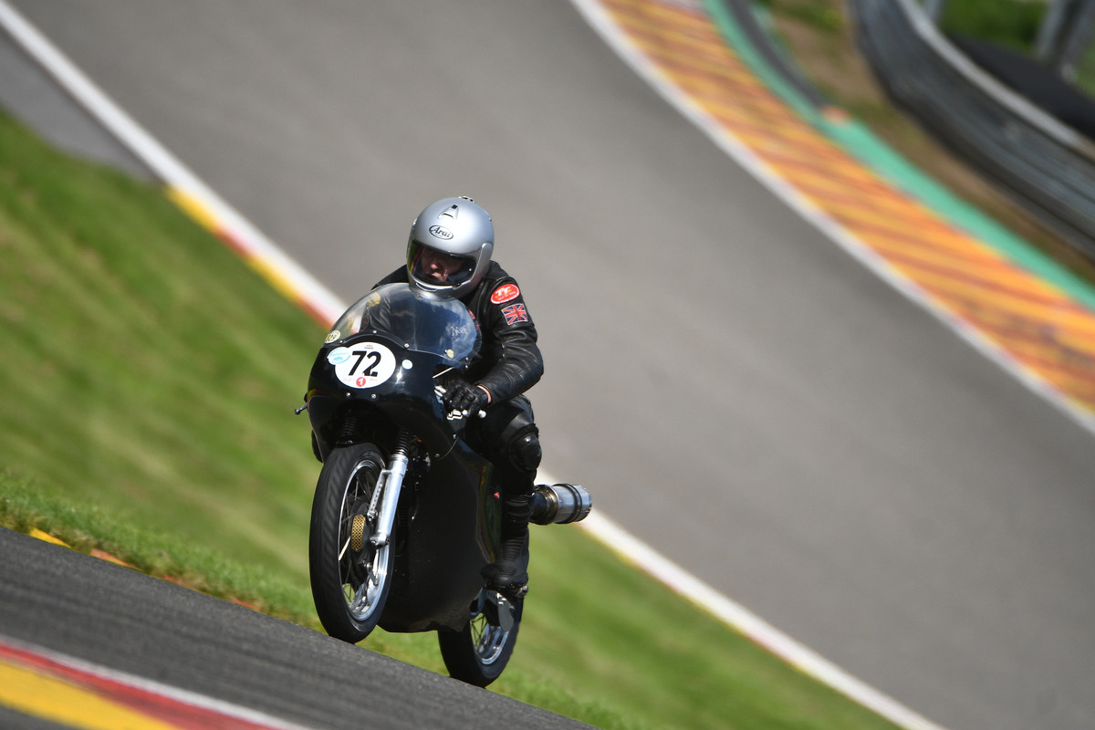 CC426242-878B-48A3-B952-80EF89CED25B