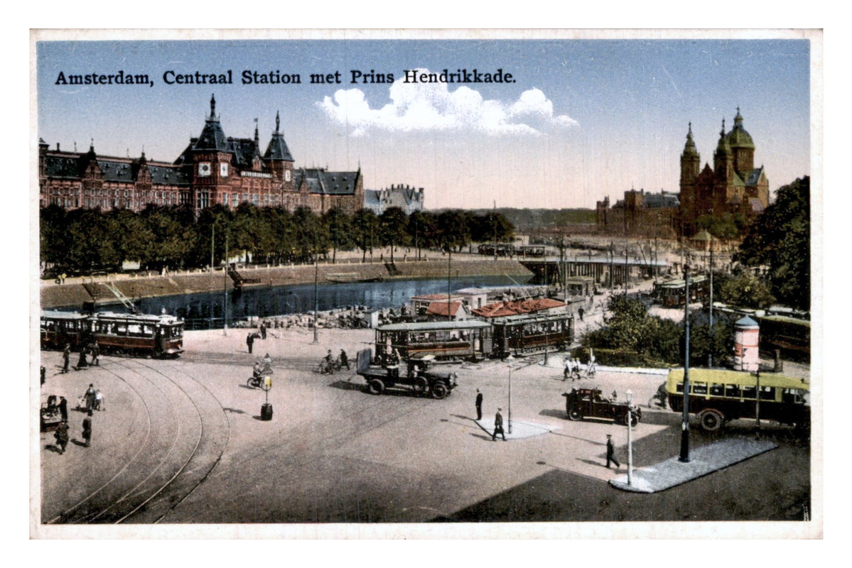 Amsterdam Centraal station Prins Hendrikkade
