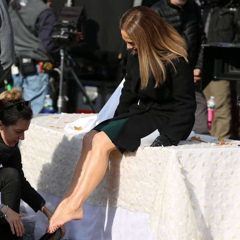 jennifer-lopez-quotsecond-actquot-set-new-york-city-december-4th