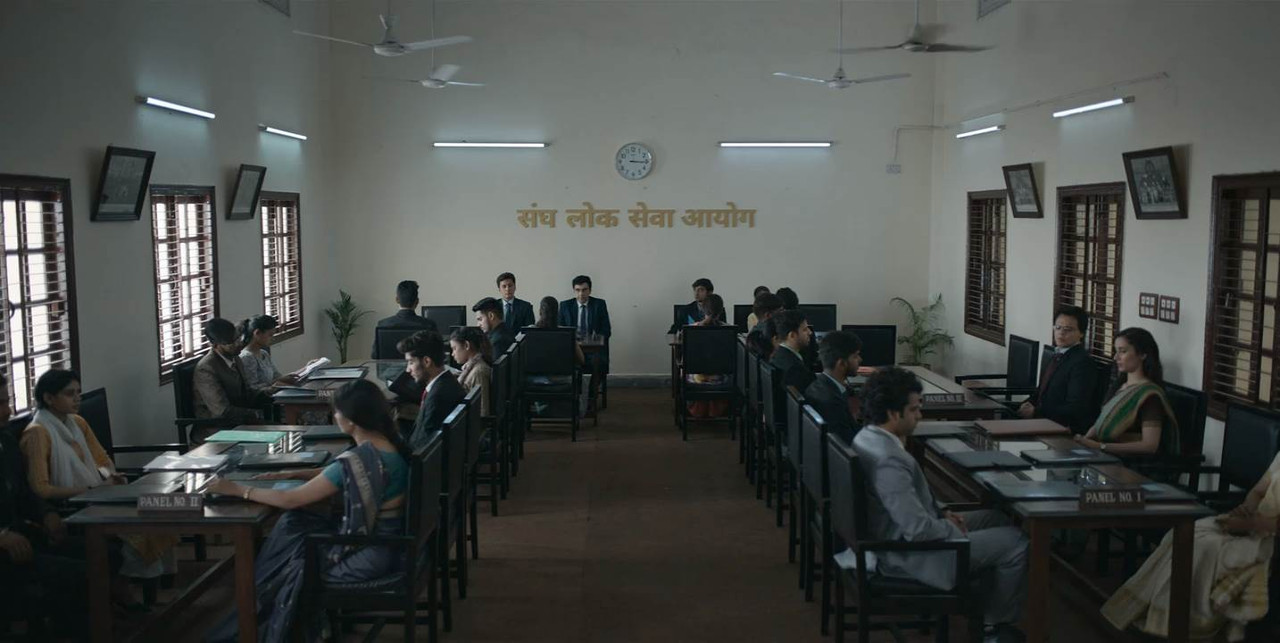 Aspirants (2023) Season 2 [Hindi + Tamil + Telugu] WebRip 480p, 720p ESub - Complete Screenshot