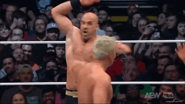 aew_20240821_castagnoli_v_okada3a