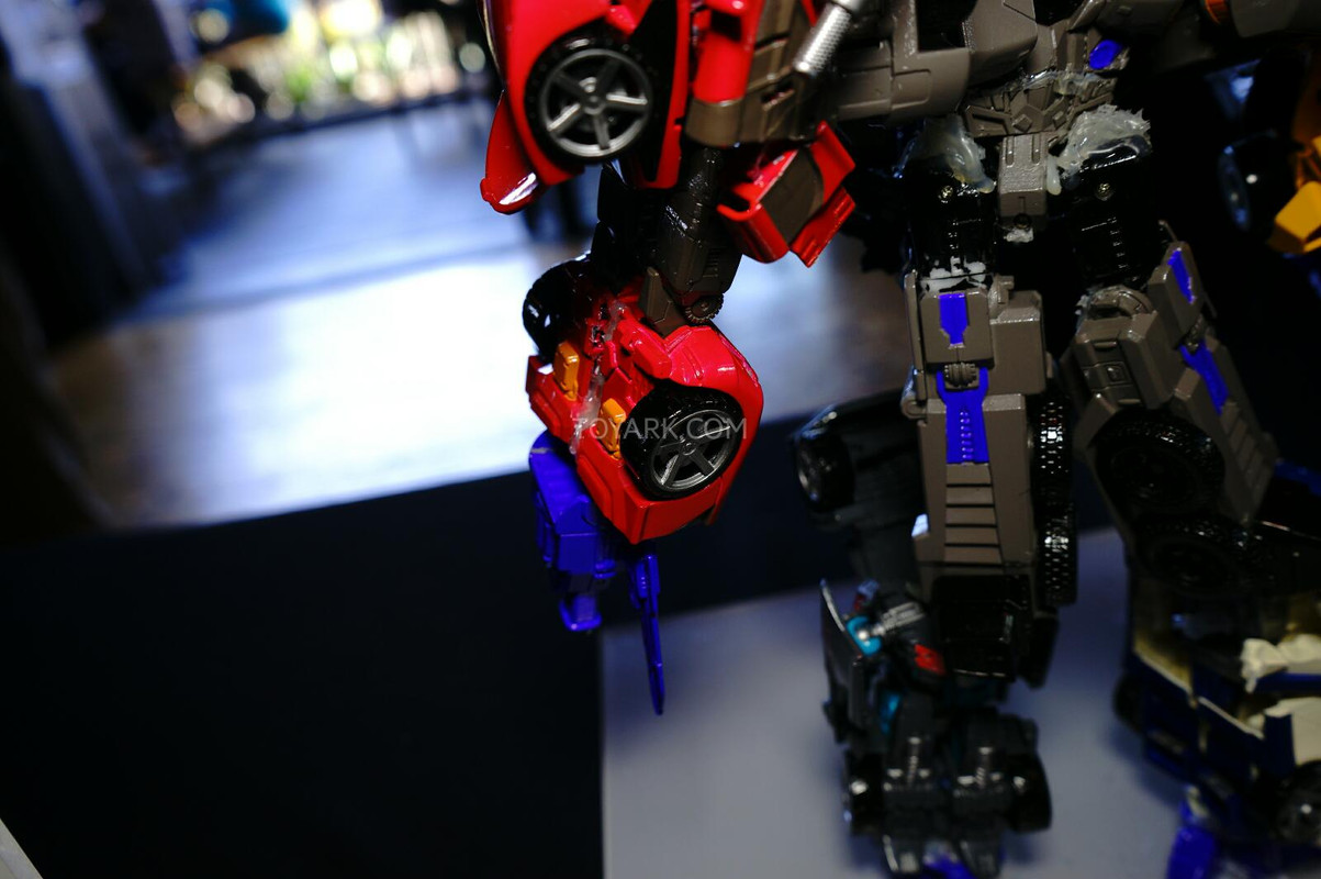 SDCC-2014-Hasbro-Transformers-Breakfast-123_1406