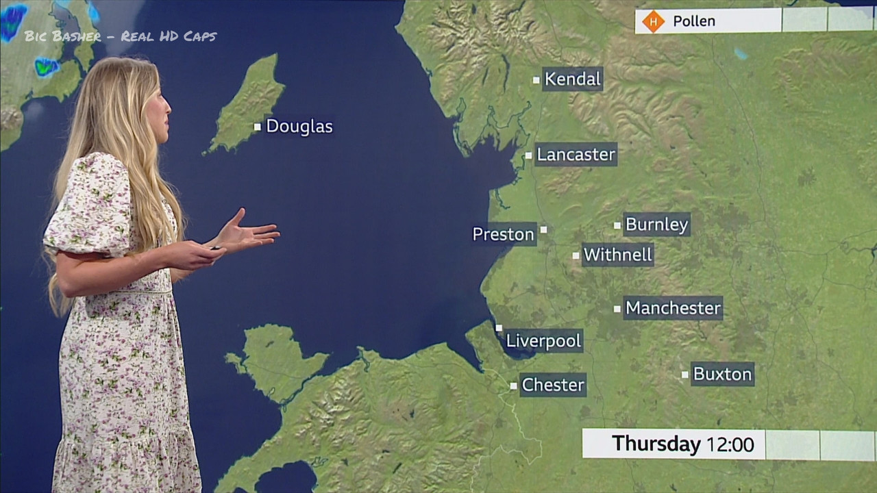 04.30 - 18.30.00 - North West Tonight; Weather. The new film from Rog....ts_snapshot_28.01.665