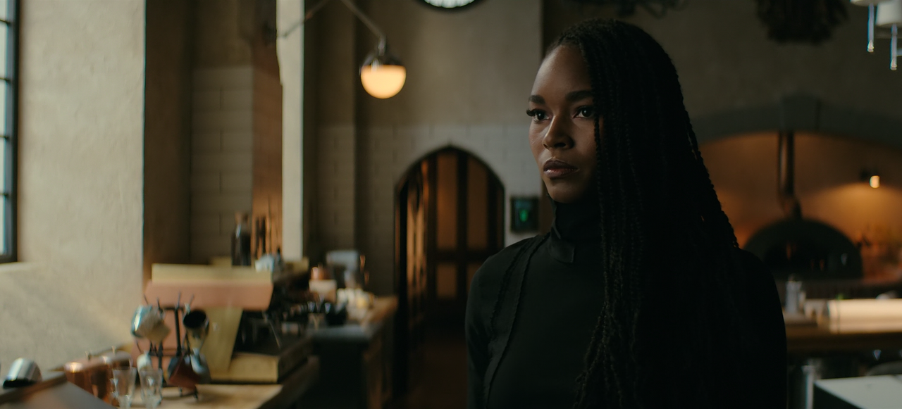 Titans.S03E06.Lady.Vic.1080p.10bit.HMAX.WEB-DL.DD5.1.HEVC-Vyndros.mkv_snapshot_16.37_[2021.09.02_20.