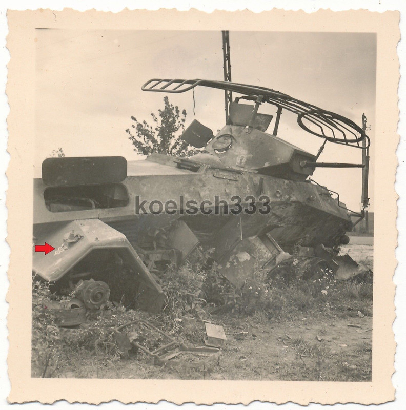 Panzerspähwagen Wrack 1. Pz. Div. Kennung 6 Rad 