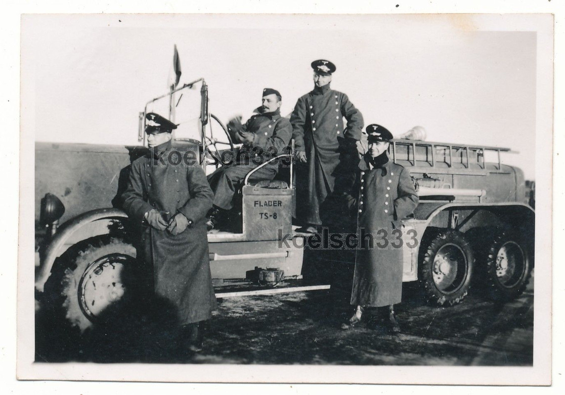 Foto Norwegen Flader TS-8 Tankspritze Luftwaffe Feuerwehr Büssin