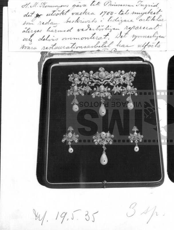 0830711D-3B06-4AA0-BDF5-D41A3D0EC57E