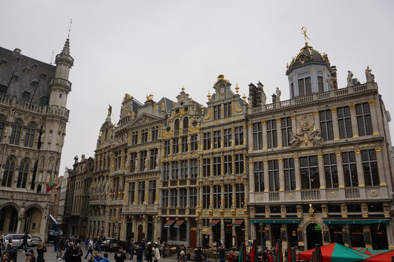 Escapada a Bélgica: Tres días en Bruselas, Gante, Brujas y Amberes - Blogs de Belgica - Día 1: Bruselas por la mañana y Amberes por la tarde (5)
