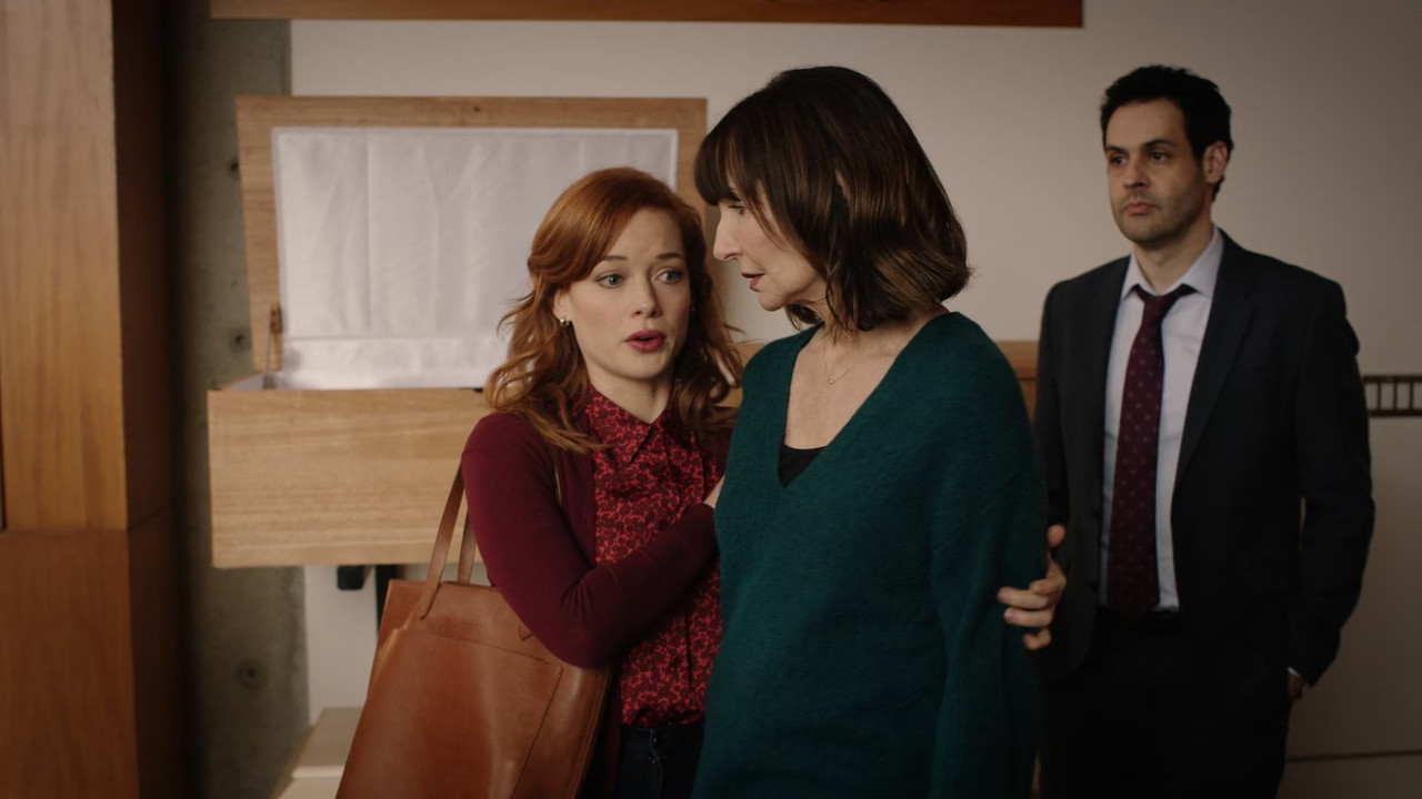 Zoey's Extraordinary Playlist (2020) S01E11 Zoey's Extraordinary Mother (1080p AMZN WEB-DL x265 10bi