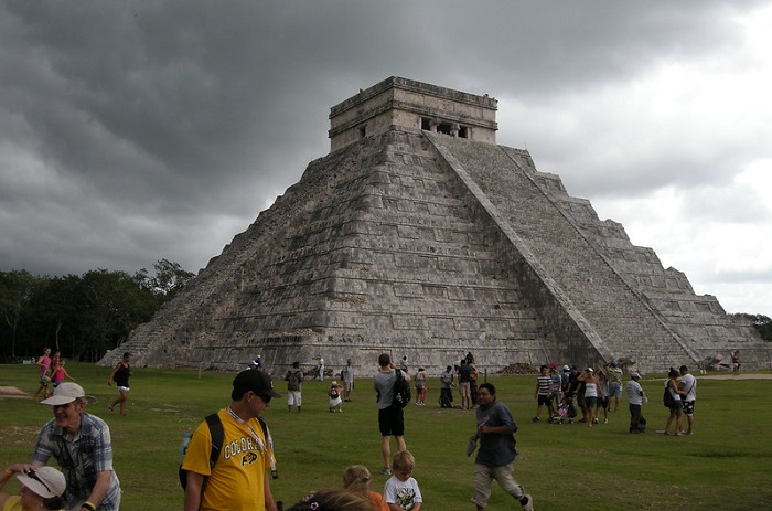 Chichen Itza, destinasi reruntuhan Maya populer Meksiko