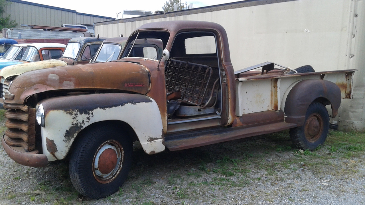 4) '52 Chevy 3.4 ton
