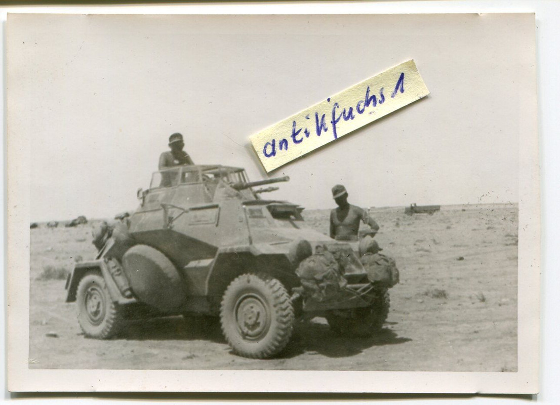 Schützenpanzer in Afrika beim Afrikakorps im 2.W
