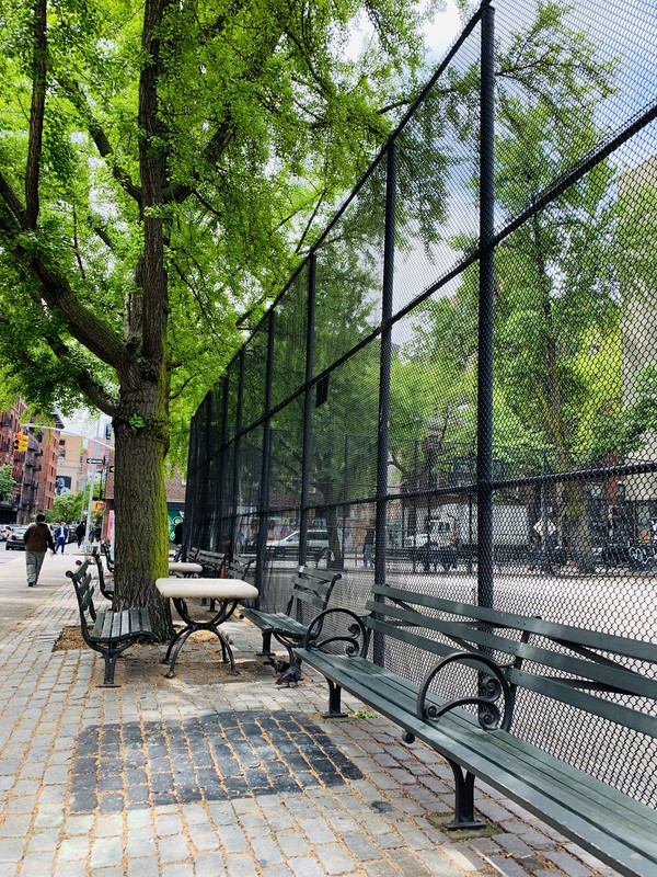 B1DA8C6D-FB97-416A-8812-9E7073C3B56F