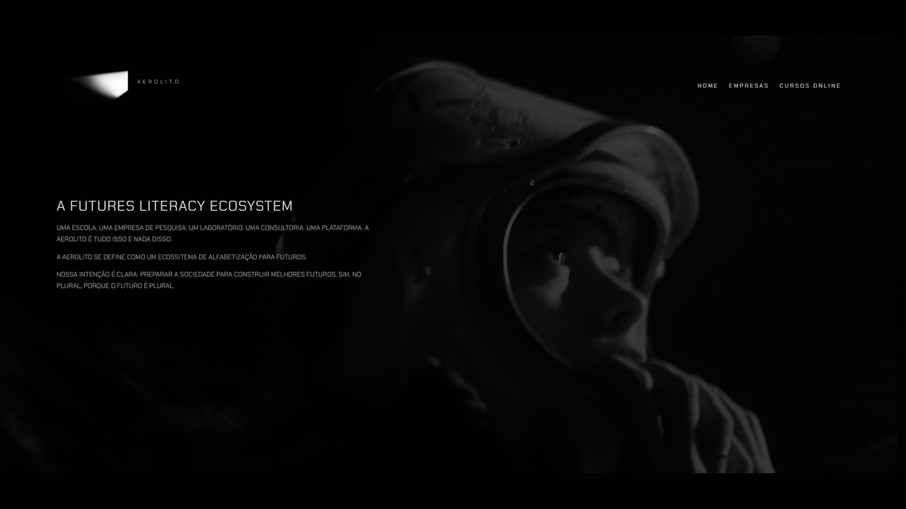 Capa do site da aerolito, com o fundo preto e o texto que está na própria descrição em seguida nesse site