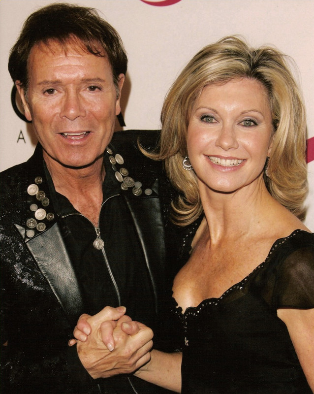 OliviaNewtonJohn90s_onj_74