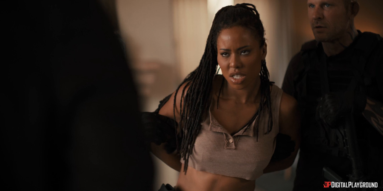 Luna Star Kira Noir Kayley Gunner - Machine Gunner Episode 3 - DIGITALPLAYGROUND.mp4.0008