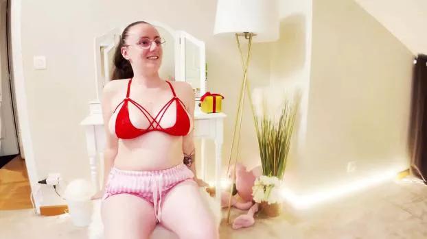 JacquieEtMichelTV – Lexi Angel – A player hungry for thrills!