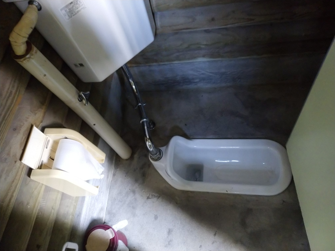 無修正ワレメ　パイパン　つくし 無修正 スカートたくしあげ 無修正 昭和のトイレ事情2 - 昭和の掲示板 - したらば掲示板