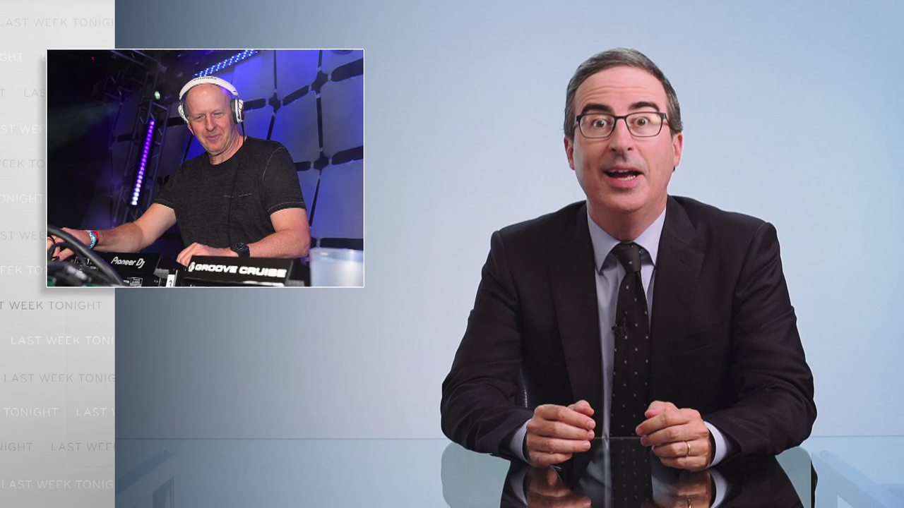 Last Week Tonight with John Oliver (2014) S07E20 Augest 2 2020 (1080p AMZN Webrip x265 10bit EAC3 2.0 - ArcX)[TAoE].mkv