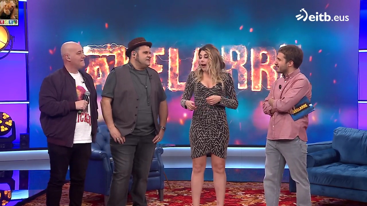 valeriavestileoAKE_oso3