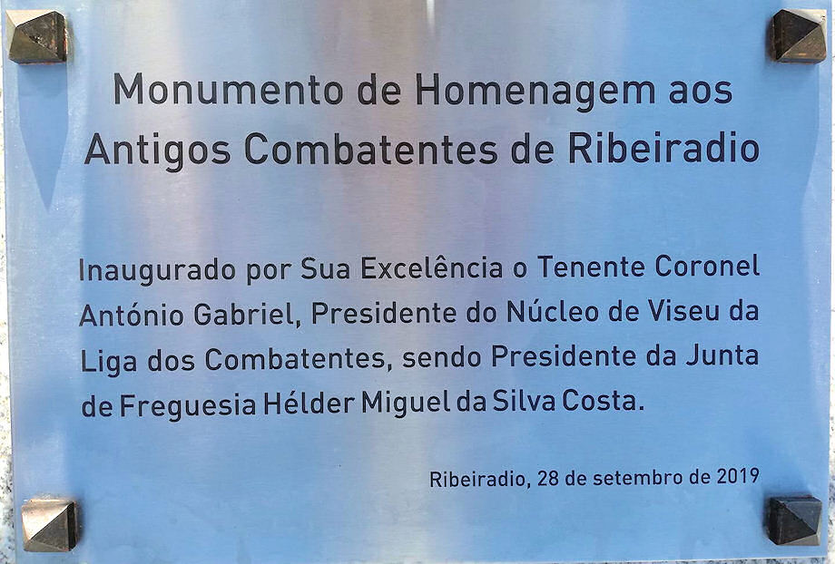 Monumento-Ribeiradio-02
