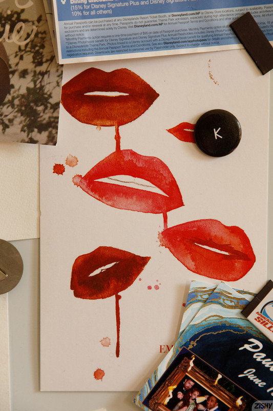 full_016_2273065127204243